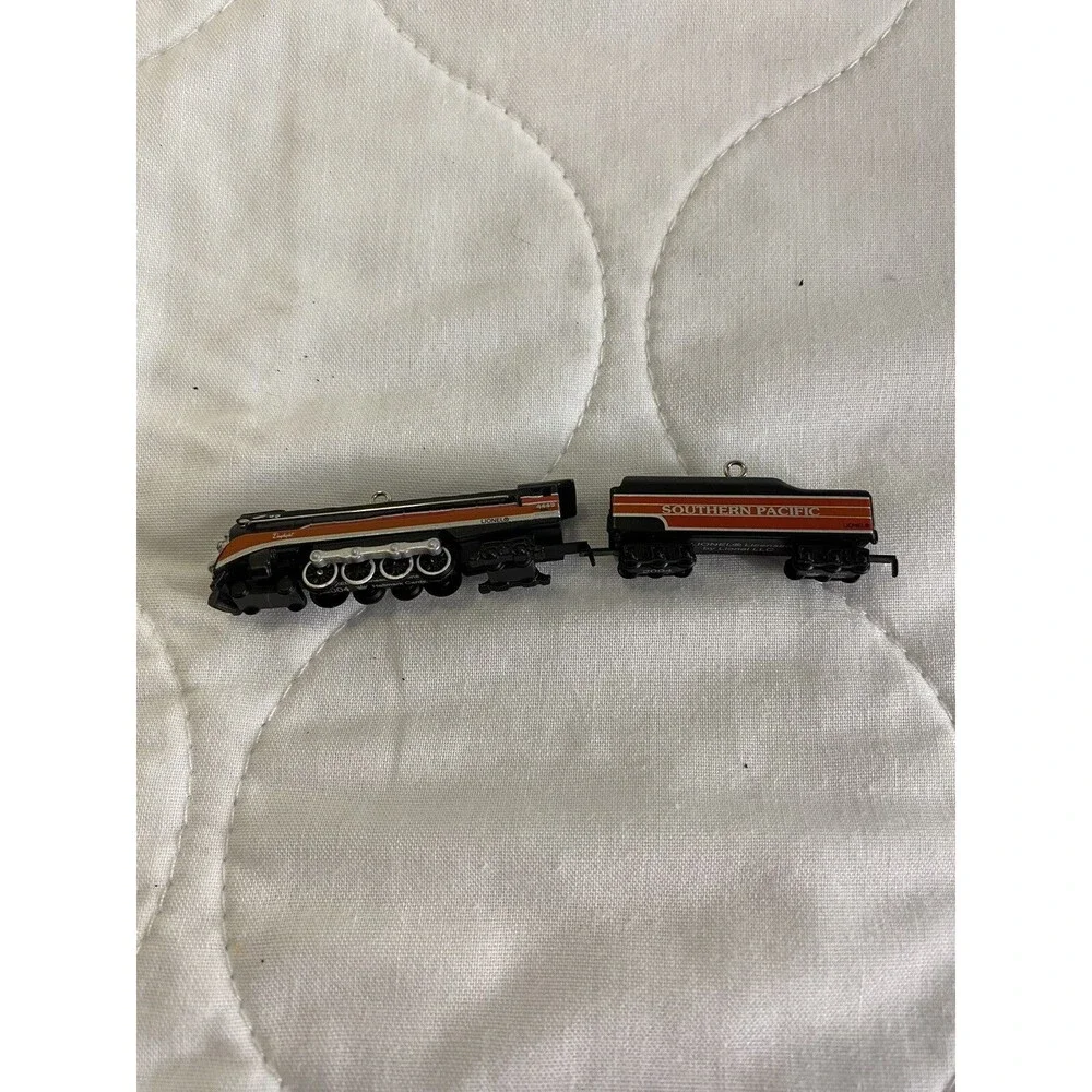 Hallmark Lionel 